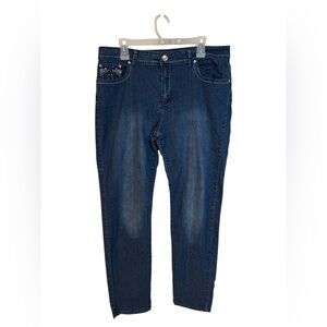 A pair of Paris Fashion Jeans in size 20